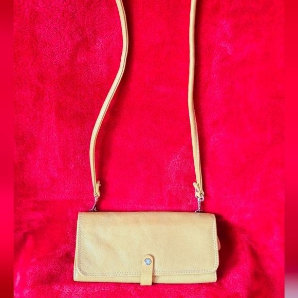 Fossil Light Tan Leather Tri-fold Wallet Crossbody Bag - Picture 3 of 9